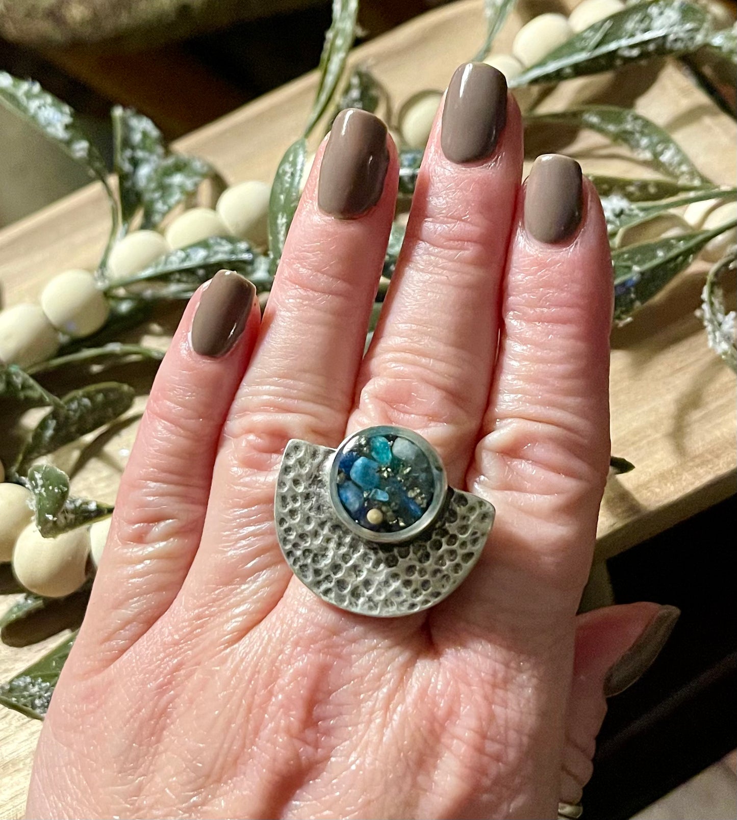 Apatite adjustable ring with a mustard seed