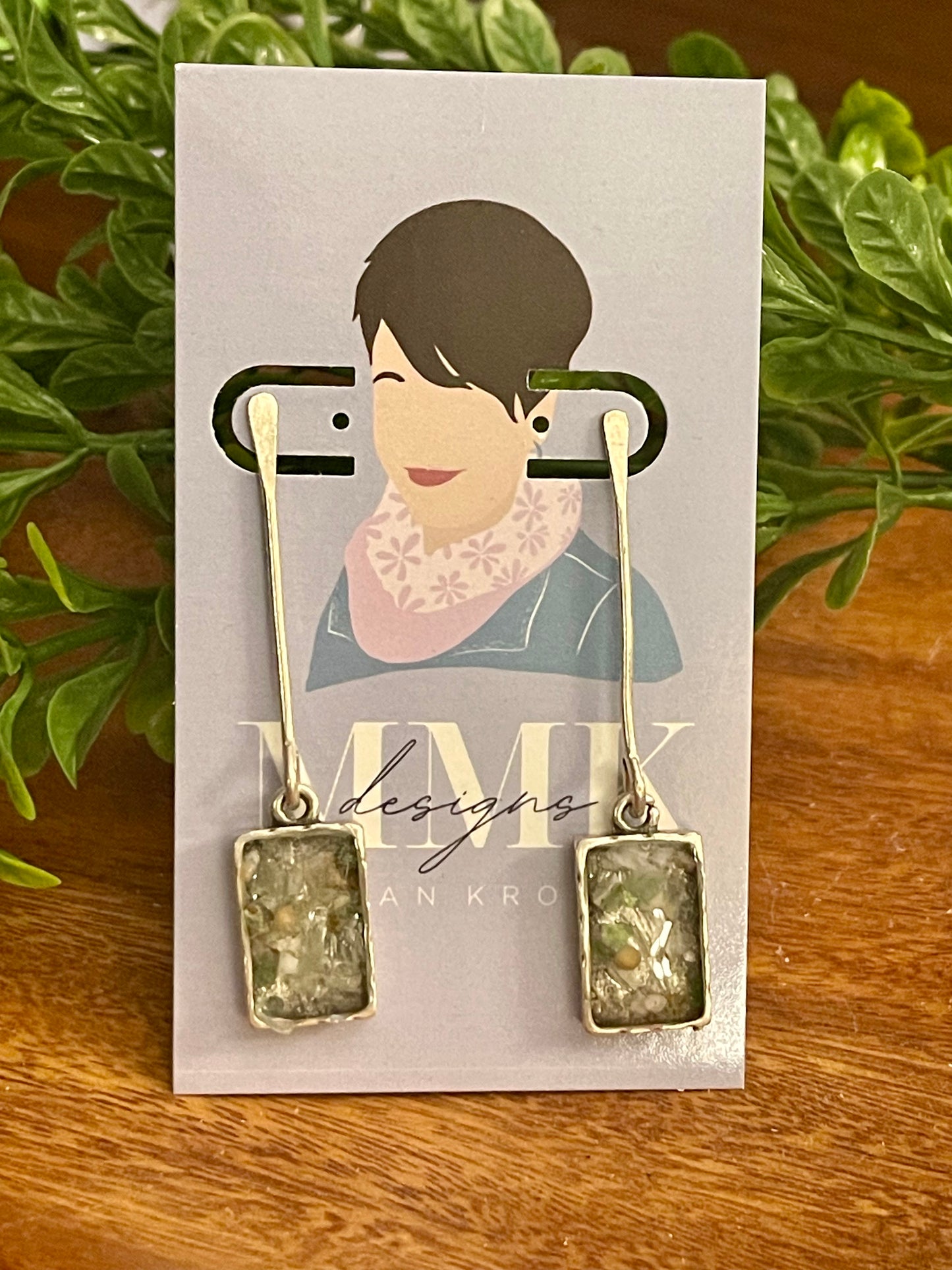 Quartz  earrings with a mustard seed